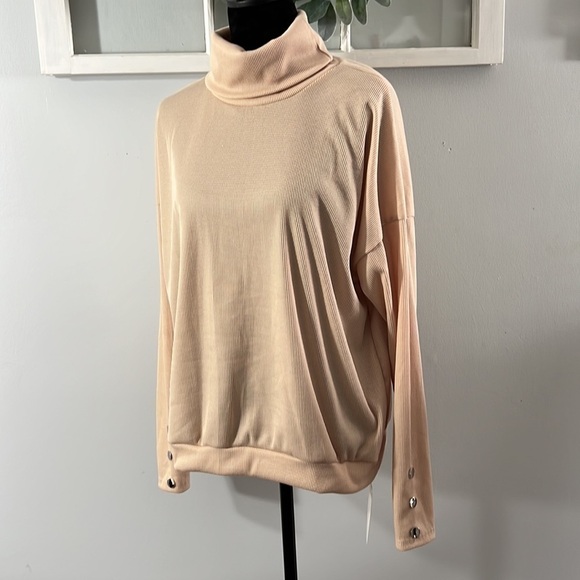 La Mode Cream Beige Lightweight Ribbed High Neck Turtle Neck Blouse size 2XL NWT - Picture 2 of 8